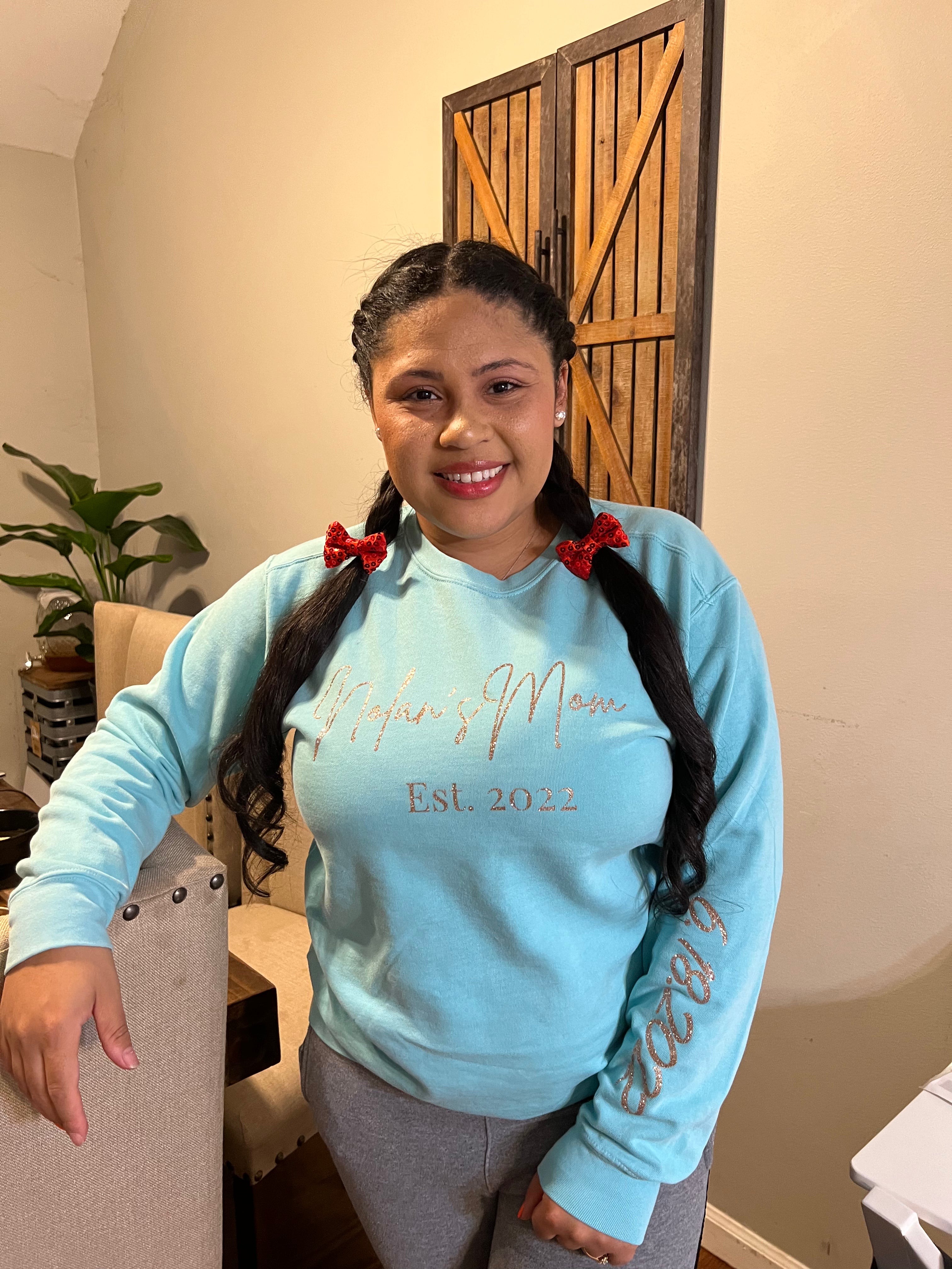 Custom Mom Crewneck!